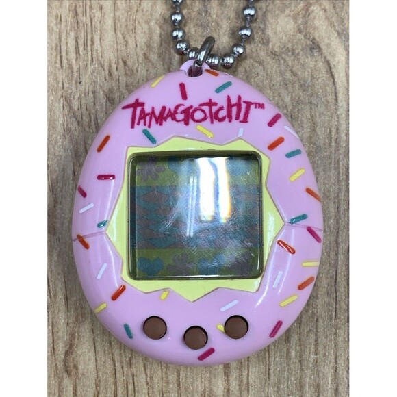 Tamagotchi  2017 Virtual Pet Pink Sprinkles Needs Battery - Picture 3 of 6